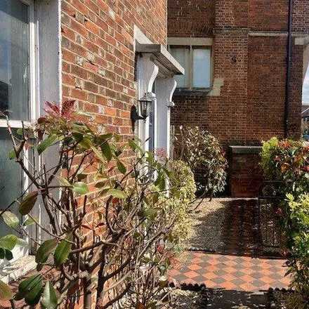 Image 2 - Gourdans, 49 St Clements Street, Oxford, OX4 1AG, United Kingdom - Townhouse for sale