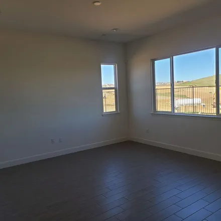 Rent this 3 bed apartment on unnamed road in White Rock, Sacramento County