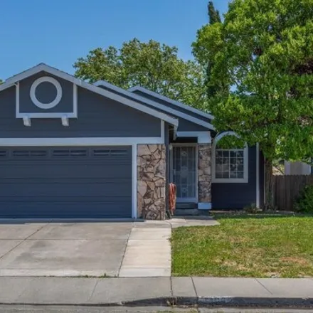 Buy this 3 bed house on Camellia Lane in Suisun City, CA 94533