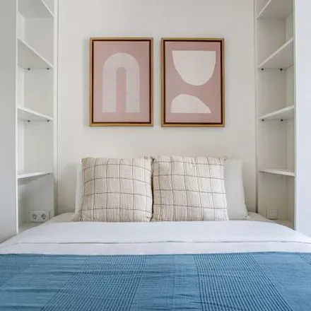 Rent this 2 bed apartment on Escape Room "Escape2Win" in Rua Ernesto da Silva, 1495-057 Algés