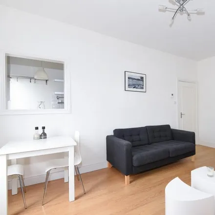 Rent this 1 bed apartment on Kemplay Road in London, NW3 1SY