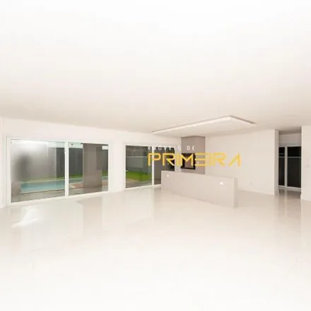 Buy this studio house on Rua Hellena Betecek 485 in Butiatuvinha, Curitiba - PR