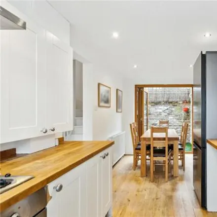 Image 7 - 29 Cleveland Road, London, SW13 0AA, United Kingdom - House for sale