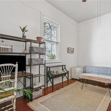 Image 6 - 1828 Moss Street, New Orleans, LA 70119, USA - House for sale
