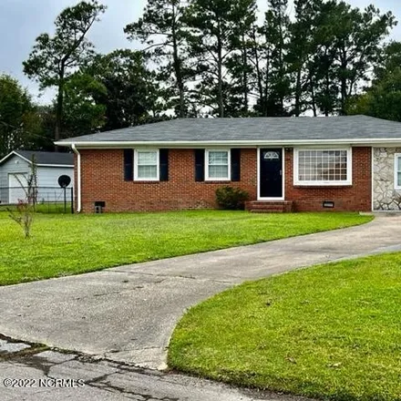 Rent this 3 bed house on 32 Berkshire Drive in Montclair, Onslow County