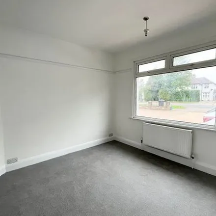 Rent this 3 bed apartment on Watford Road in Chiswell Green, AL2 3DW