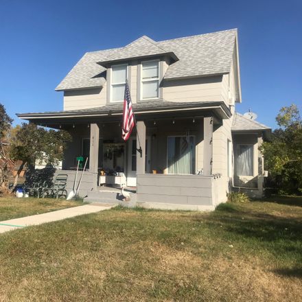Rent this 2 bed house on 311 West Milwaukee Avenue in Deer Lodge, MT 59722