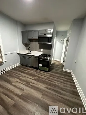 Image 4 - 3649 W Montrose Ave, Unit 1M - Apartment for rent