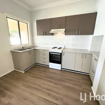 Rent this 3 bed apartment on Rose Street in Inverell NSW 2360, Australia