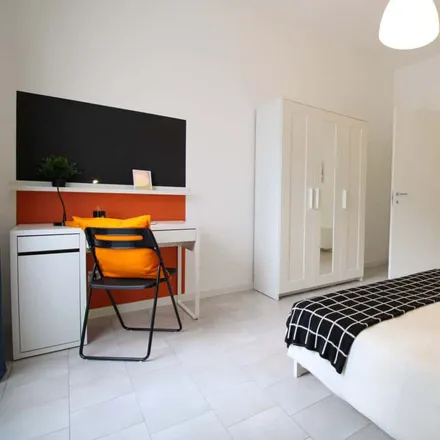 Image 4 - Villa Maddalena, Via Alessandro Manzoni, 25122 Brescia BS, Italy - Room for rent