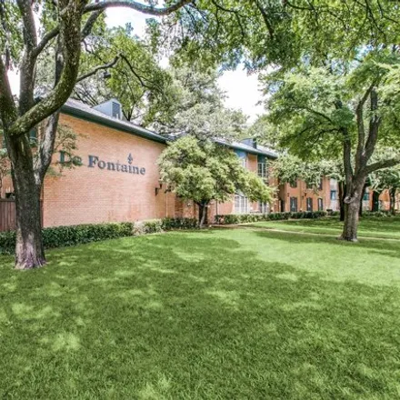 Buy this 3 bed condo on 6033 East University Boulevard in Dallas, TX 75206