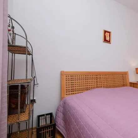 Rent this 1 bed apartment on Seget Donji in Ulica hrvatskih žrtava, 21218 Seget Donji