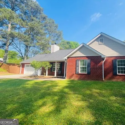 Rent this 3 bed house on 17 Circle Creek Drive in Henry County, GA 30281