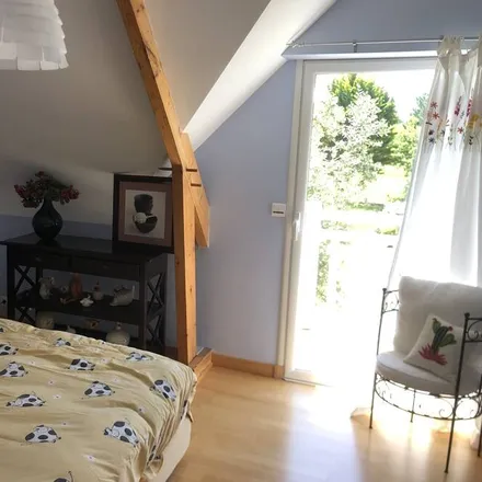Rent this 5 bed house on 44117 Saint-André-des-Eaux