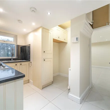 Rent this 5 bed apartment on Heath Rise in Baldwins Gate, ST5 5JA