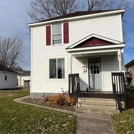 Buy this 2 bed house on 106 S 5th St in Saint Peter, Minnesota
