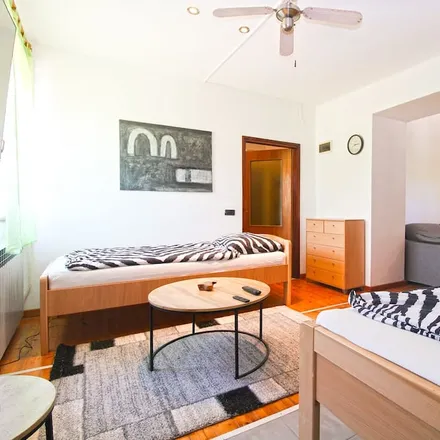 Rent this studio apartment on Kanfanar in Jurja Dobrile, 52352 Kanfanar