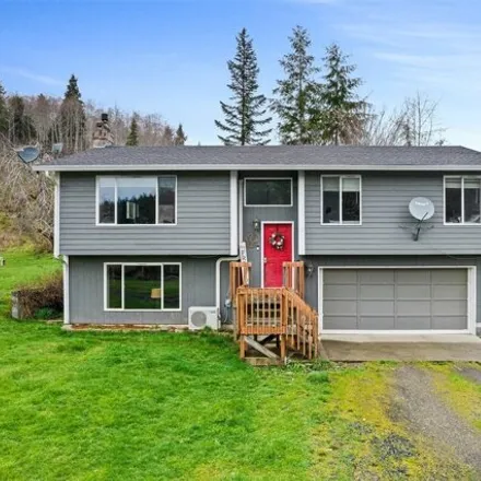 Buy this 3 bed house on unnamed road in Pacific County, WA 98577