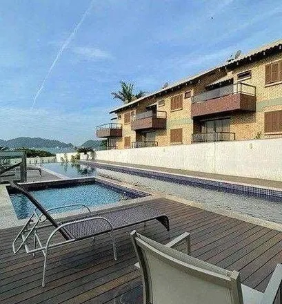 Buy this 3 bed apartment on Rua Peixe Borboleta in Centro, Bombinhas - SC