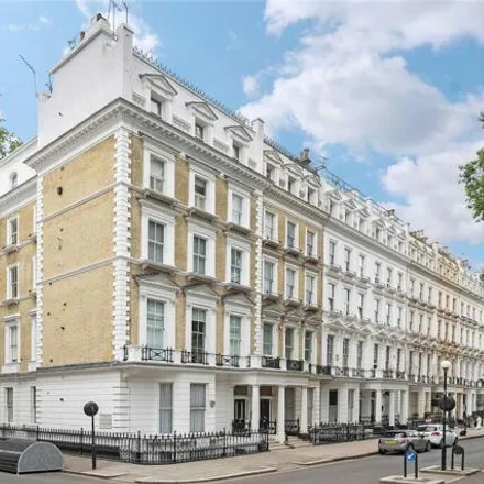 Image 1 - Boston House, 31 Collingham Road, London, SW5 0LX, United Kingdom - Apartment for sale