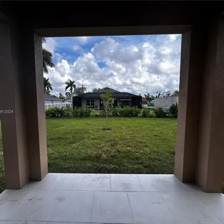 Image 4 - 4233 Northeast 23rd Place, Cape Coral, FL 33909, USA - House for sale