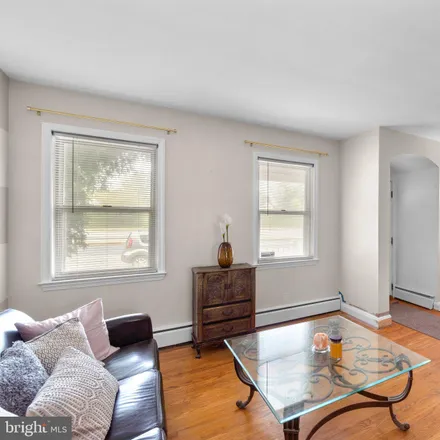Image 5 - 6303 Walther Avenue, Baltimore, MD 21206, USA - Townhouse for sale