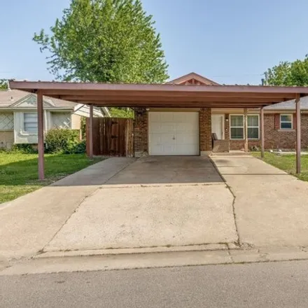 Buy this 3 bed house on 2719 Southwest 65th Street in Oklahoma City, OK 73159