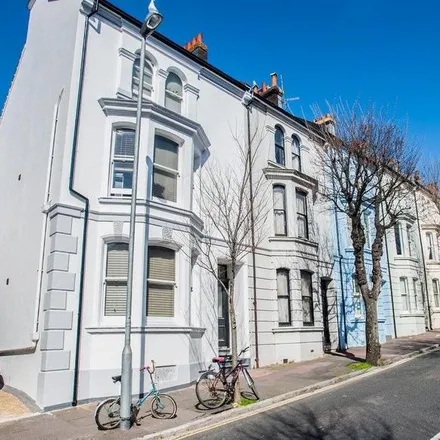 Image 2 - 16 Egremont Place, Brighton, BN2 0GA, United Kingdom - Apartment for rent