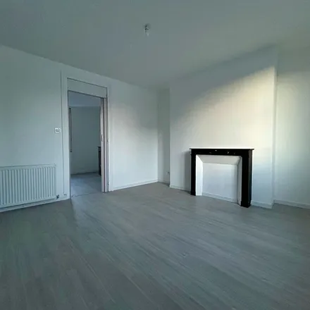 Rent this 1 bed apartment on 8 Place de la République in 76320 Caudebec-lès-Elbeuf, France