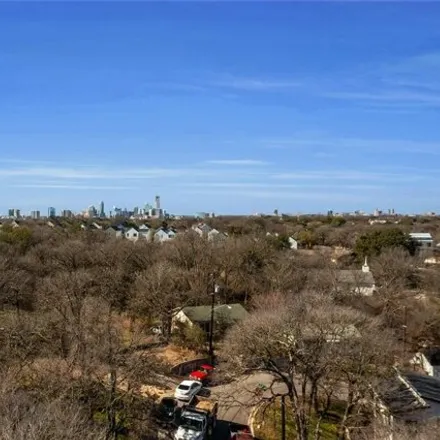 Buy this 1 bed house on 1190 E M Franklin Avenue in Austin, TX 78721