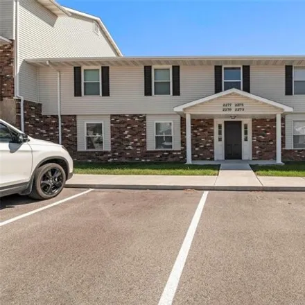 Buy this 2 bed condo on 2279 Highland Hill Drive in Saint Peters, MO 63376