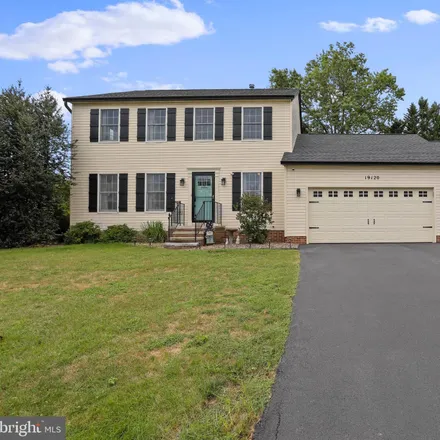 Buy this 3 bed house on 19118 Olde Waterford Road in Washington County, MD 21742