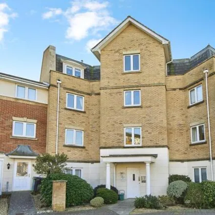 Buy this 2 bed apartment on Medina View in East Cowes, United Kingdom