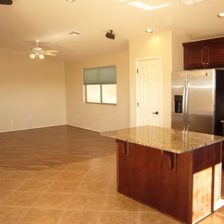 Image 6 - 12409 North Stone Ring Drive, Marana, AZ 85653, USA - Apartment for rent