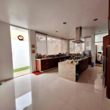 Buy this 4 bed house on Vista del Sol in Vistas del Sol, 45230 Zapopan