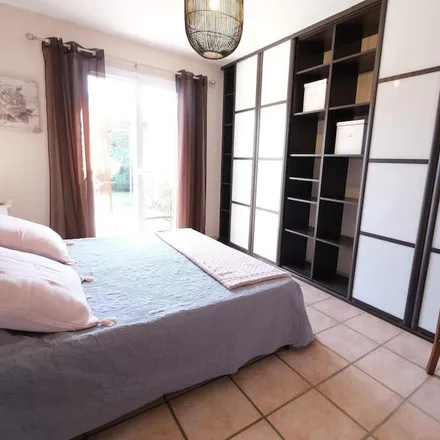 Rent this 2 bed house on 13890 Mouriès