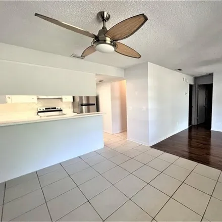 Image 3 - 3149 Bloomingdale Villas Court, Amaya Estates, Brandon, FL 33511, USA - House for rent