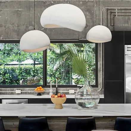 Rent this 8 bed house on Naples
