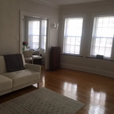 Rent this 1 bed apartment on 430 Linden ave