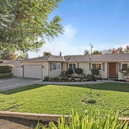Image 2 - 1474 Redwood Drive, Los Altos, CA 94024, USA - House for sale