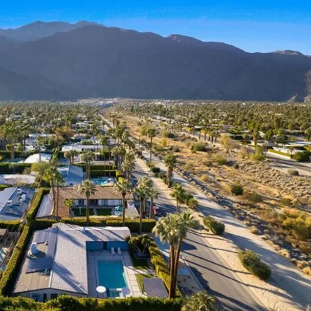 Image 8 - 1429 S Riverside Dr, Palm Springs, California, 92264 - House for sale