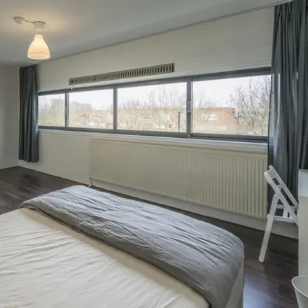 Rent this 5 bed room on Bijlmerdreef 743 in 1103 TA Amsterdam, Netherlands
