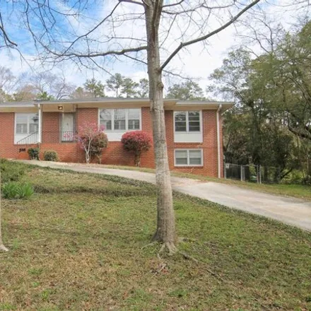 Buy this 3 bed house on 2965 Victoria Circle in Macon, GA 31204