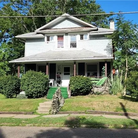 Buy this 3 bed house on 900 Shorb Avenue Northwest in Canton, OH 44703