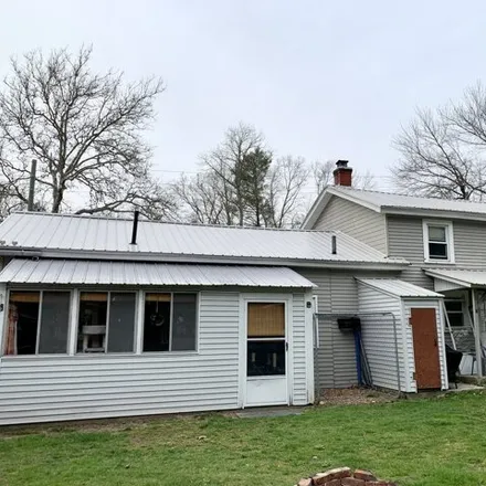 Image 2 - 426 Woodstock Avenue, Putnam, Northeastern Connecticut Planning Region, CT 06260, USA - House for sale