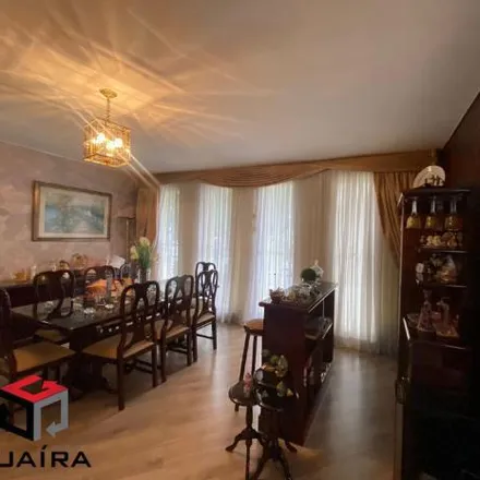 Buy this 4 bed house on NotreDame Intermédica in Rua Atlântica 121, Centro