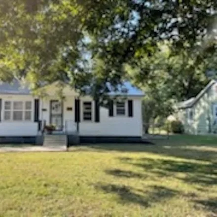Image 1 - 501 West Main Street, Halls, Lauderdale County, TN 38040, USA - House for sale