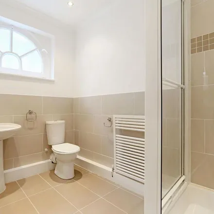 Image 7 - 9 Browning Mews, East Marylebone, London, W1G 9TH, United Kingdom - Apartment for rent