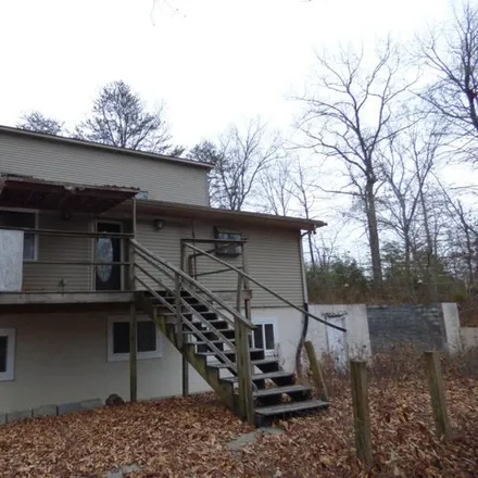 Buy this 5 bed house on Kenny Road in Cedar Grove, Knox County