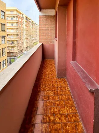 Rent this 4 bed room on Carrer del Doctor Vicente Pallarés in 42, 46021 Valencia